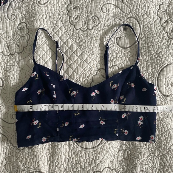 Adorable 2-Piece Floral Set🌸 - Picture 6 of 8